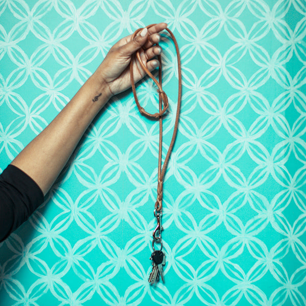 Large key ring holder | Cool keychain in leather and with a hook | Buy ...